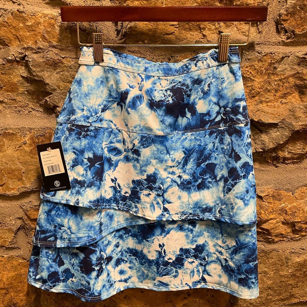 Scales Golf Skort
